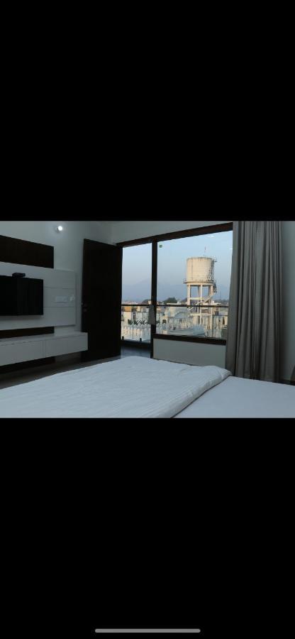 Hotel Temple View Inn Anandpur Sāhib المظهر الخارجي الصورة