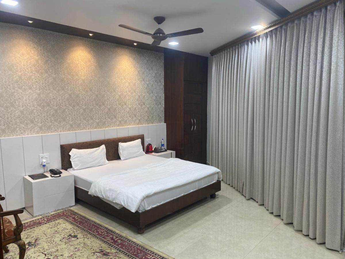 Hotel Temple View Inn Anandpur Sāhib المظهر الخارجي الصورة