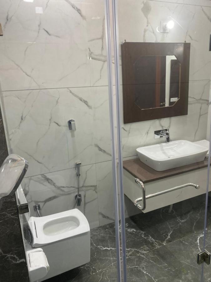 Hotel Temple View Inn Anandpur Sāhib المظهر الخارجي الصورة