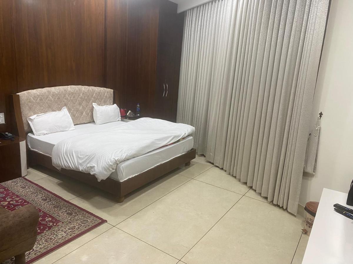 Hotel Temple View Inn Anandpur Sāhib المظهر الخارجي الصورة
