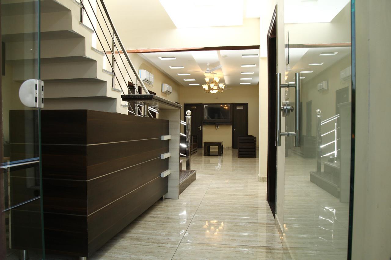 Hotel Temple View Inn Anandpur Sāhib المظهر الخارجي الصورة