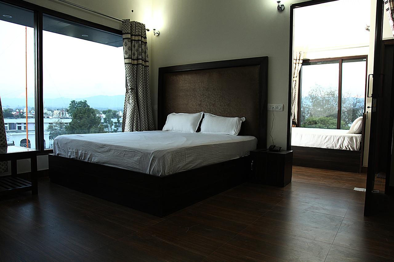 Hotel Temple View Inn Anandpur Sāhib المظهر الخارجي الصورة