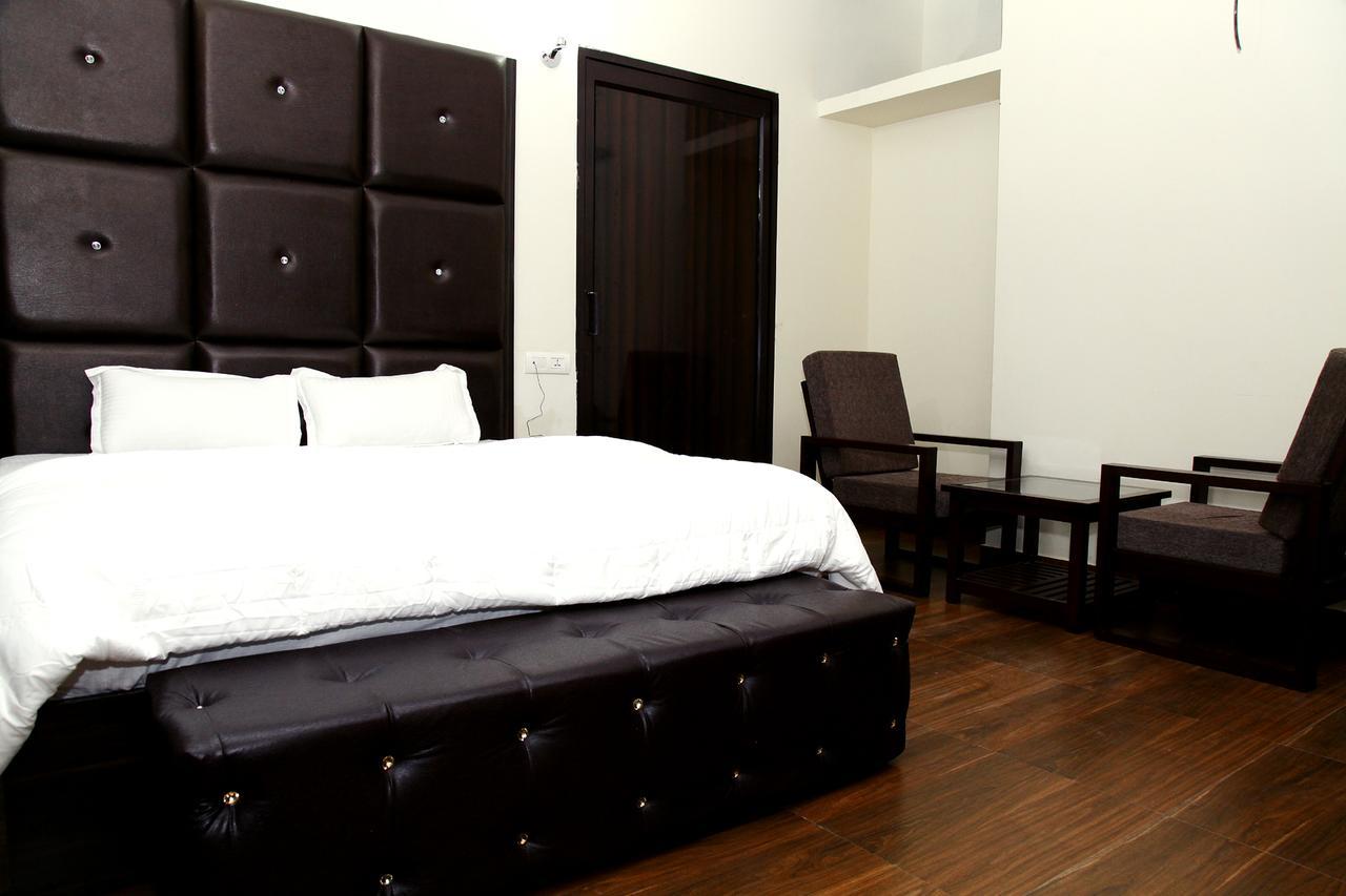Hotel Temple View Inn Anandpur Sāhib المظهر الخارجي الصورة