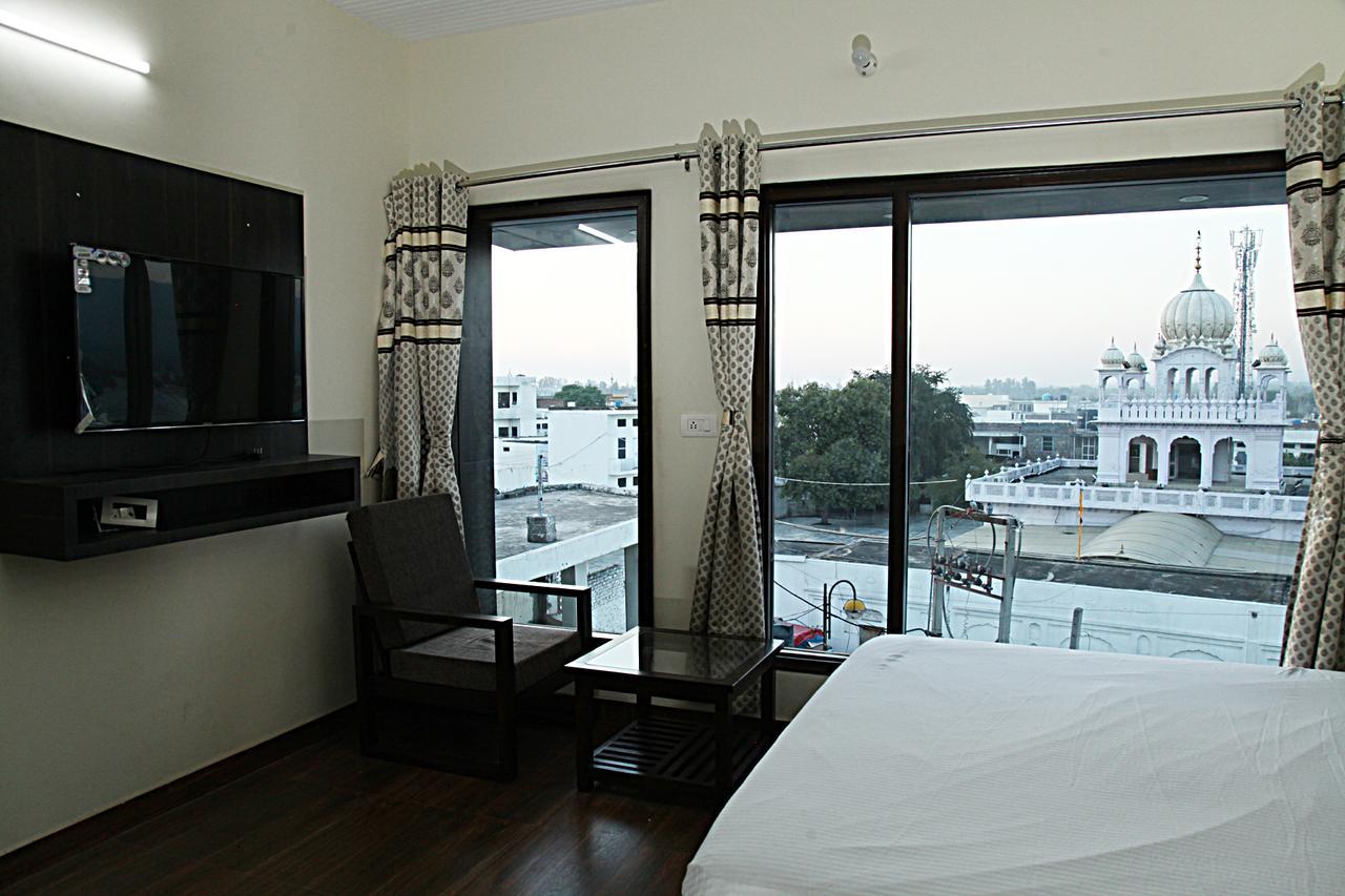 Hotel Temple View Inn Anandpur Sāhib المظهر الخارجي الصورة