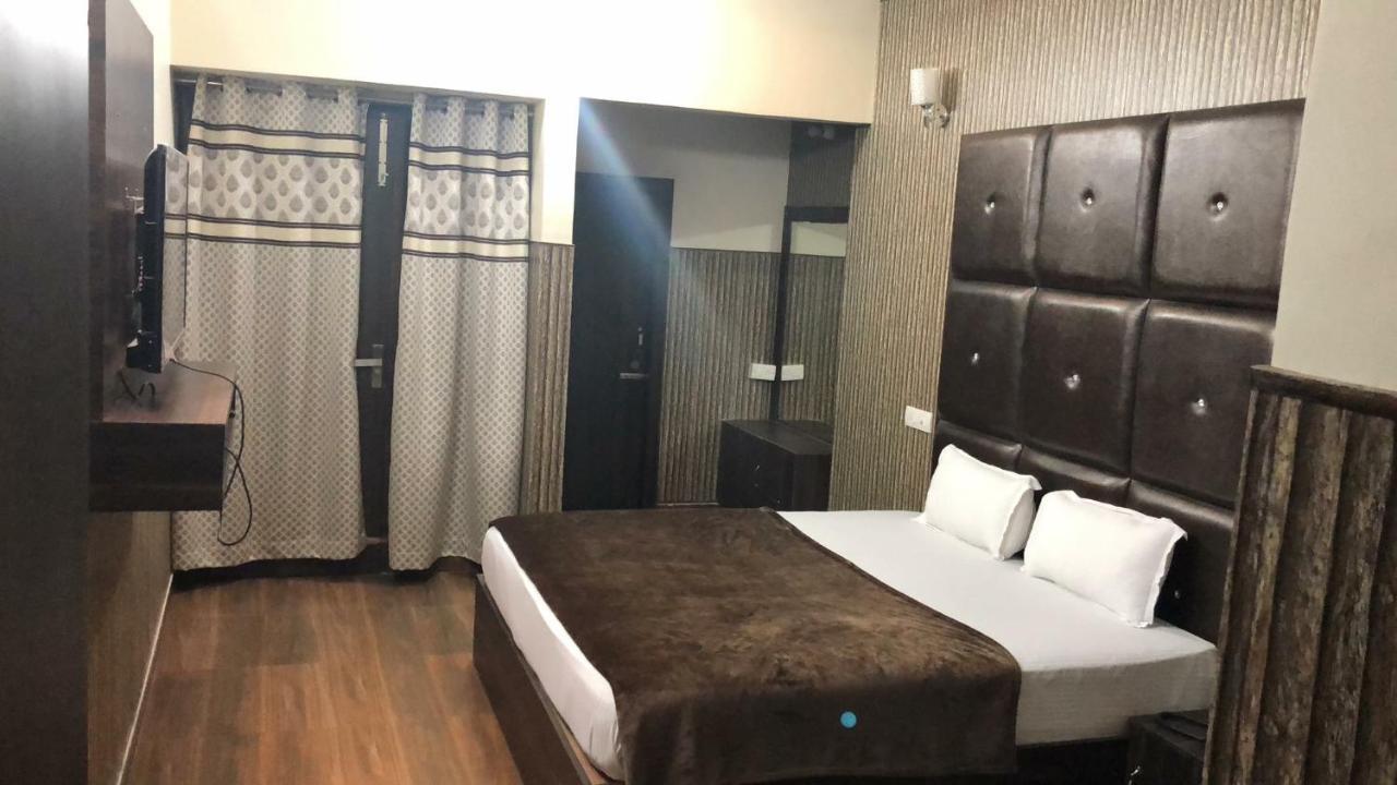 Hotel Temple View Inn Anandpur Sāhib المظهر الخارجي الصورة