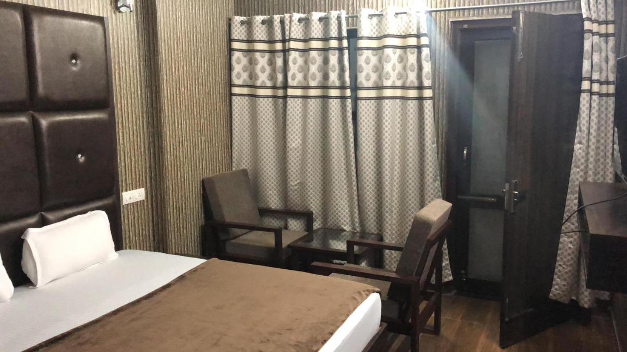 Hotel Temple View Inn Anandpur Sāhib المظهر الخارجي الصورة